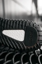Adidas Yeezy Boost 350 v2 Black Reflective Laces - Зображення 8