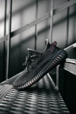 Adidas Yeezy Boost 350 v2 Black Reflective Laces - Зображення 10