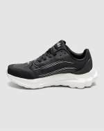Alo Yoga Runner Black White