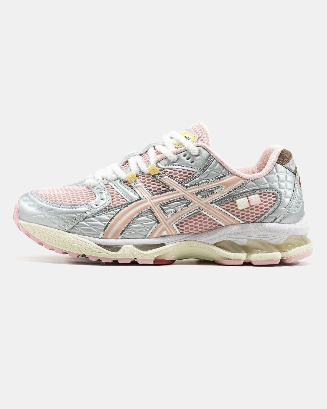 asics-gel-nimbus-10.1-strawberry-cream-metallic-silver-26229387621988 Asics Gel-Nimbus 10.1 Strawberry Cream Metallic Silver - Зображення 1