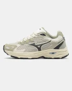 Mizuno Racer S Beige