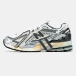New Balance 1906A Silver Gold Metallic