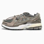 New Balance 1906U Brown