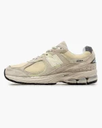 New Balance 2002R Bone Light Aluminum