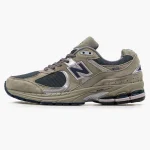 New Balance 2002R Olive