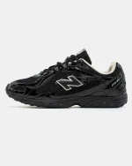New Balance 204L Black