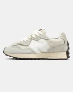 New Balance 327 Beige