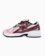 New Balance 740 Red Pink White