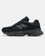 New Balance 9060 Triple Black