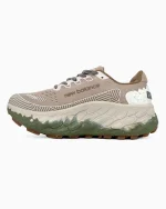 New Balance Fresh Foam x More Trail v3 Beige