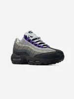 Nike Air Max 95 x Undefeated Black Grey Purple - Зображення 3