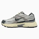 Nike Initiator Beige Grey