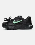 Nike Initiator Black Pink Spell
