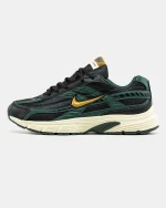 Nike Initiator Black Vintage Green