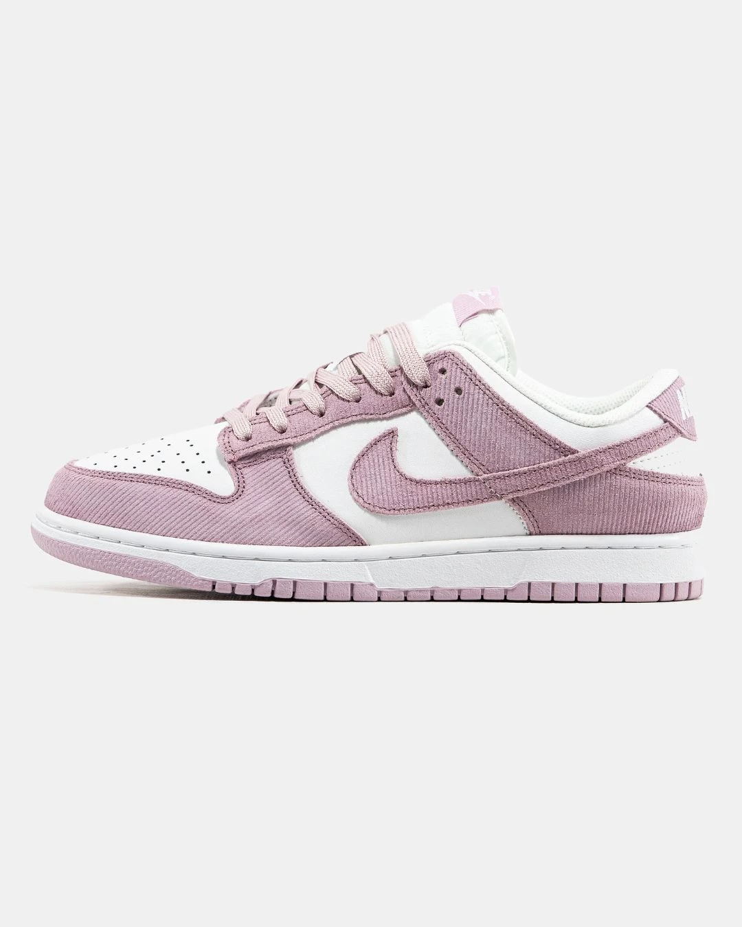 nike-sb-dunk-low-pink-corduroy-16020963583391 Nike SB Dunk Low Pink Corduroy - Зображення 1