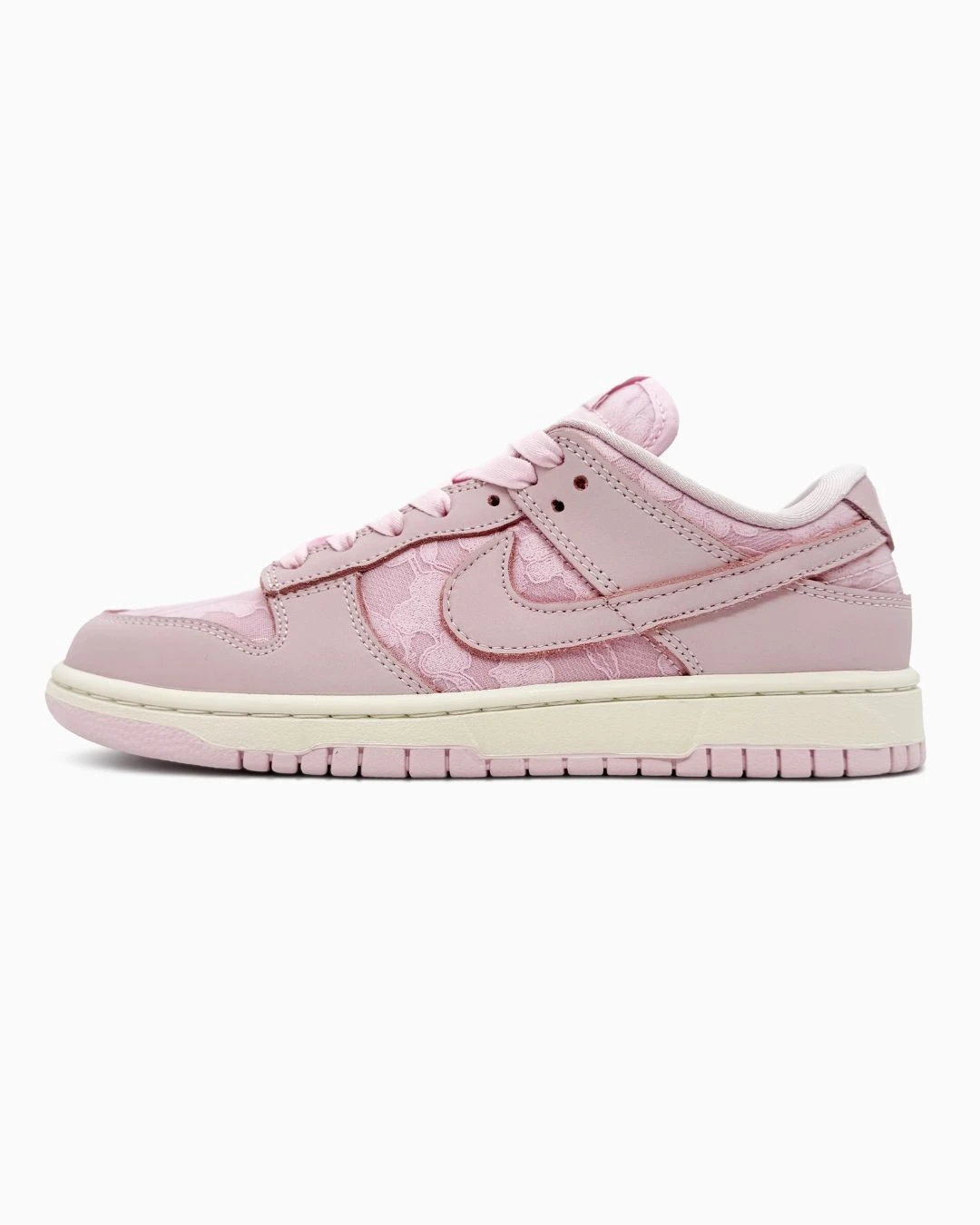 nike-sb-dunk-low-regal-pink-soft-pearl-pink-foam-12370522038669 Nike SB Dunk Low Regal Pink Soft Pearl Foam - Зображення 1
