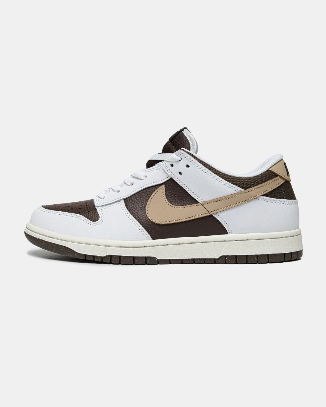 nike-sb-dunk-low-summit-white-baroque-brown-16660332956869 Nike SB Dunk Low Summit White Baroque Brown - Зображення 1