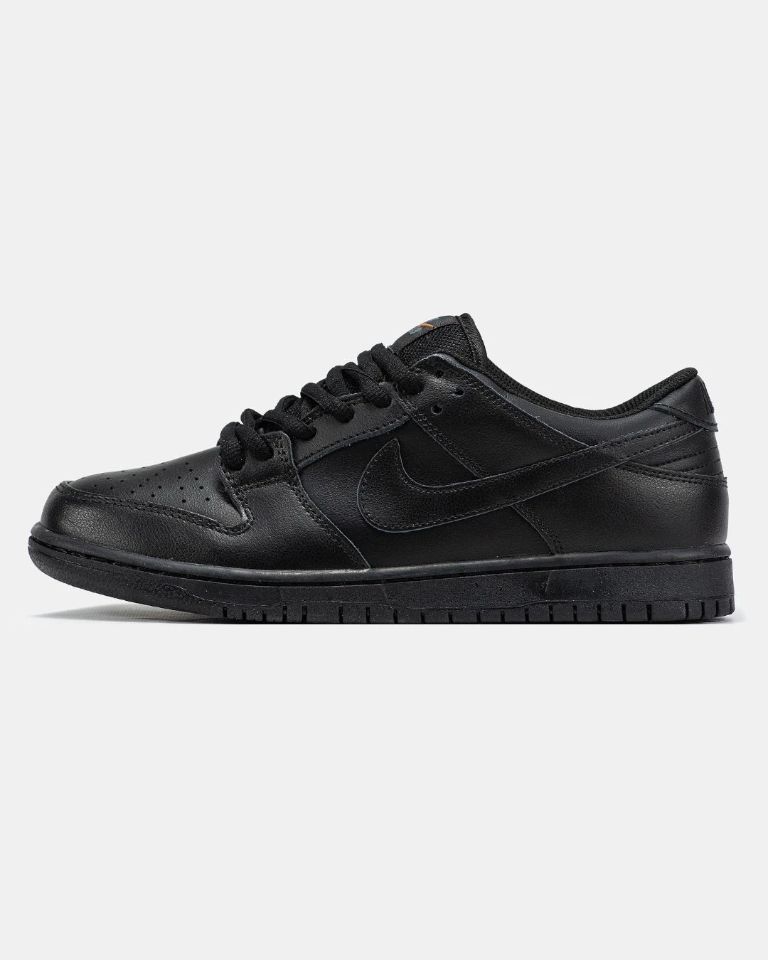 nike-sb-dunk-low-total-black-leather-66036441635447 Nike SB Dunk Low Total Black Leather - Зображення 1