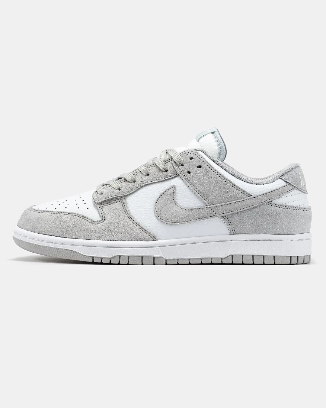 nike-sb-dunk-low-white-grey-26332179045430 Nike SB Dunk Low White Grey - Зображення 1