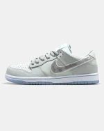 Nike SB Dunk Low White Lobster