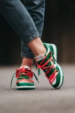 Nike SB Dunk Low x Off-White Green Red - Зображення 4