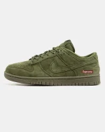 Nike SB Dunk Low x Supreme Khaki