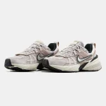 Nike V2K Run Platinum Violet Light Bone - Зображення 3