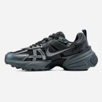 Nike V2K Runtekk Black Dark Smoke Grey