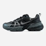 Nike V2K Runtekk Black Dark Smoke Grey - Зображення 5