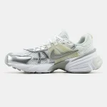 Nike V2K Runtekk Summit White Metallic Silver - Зображення 4