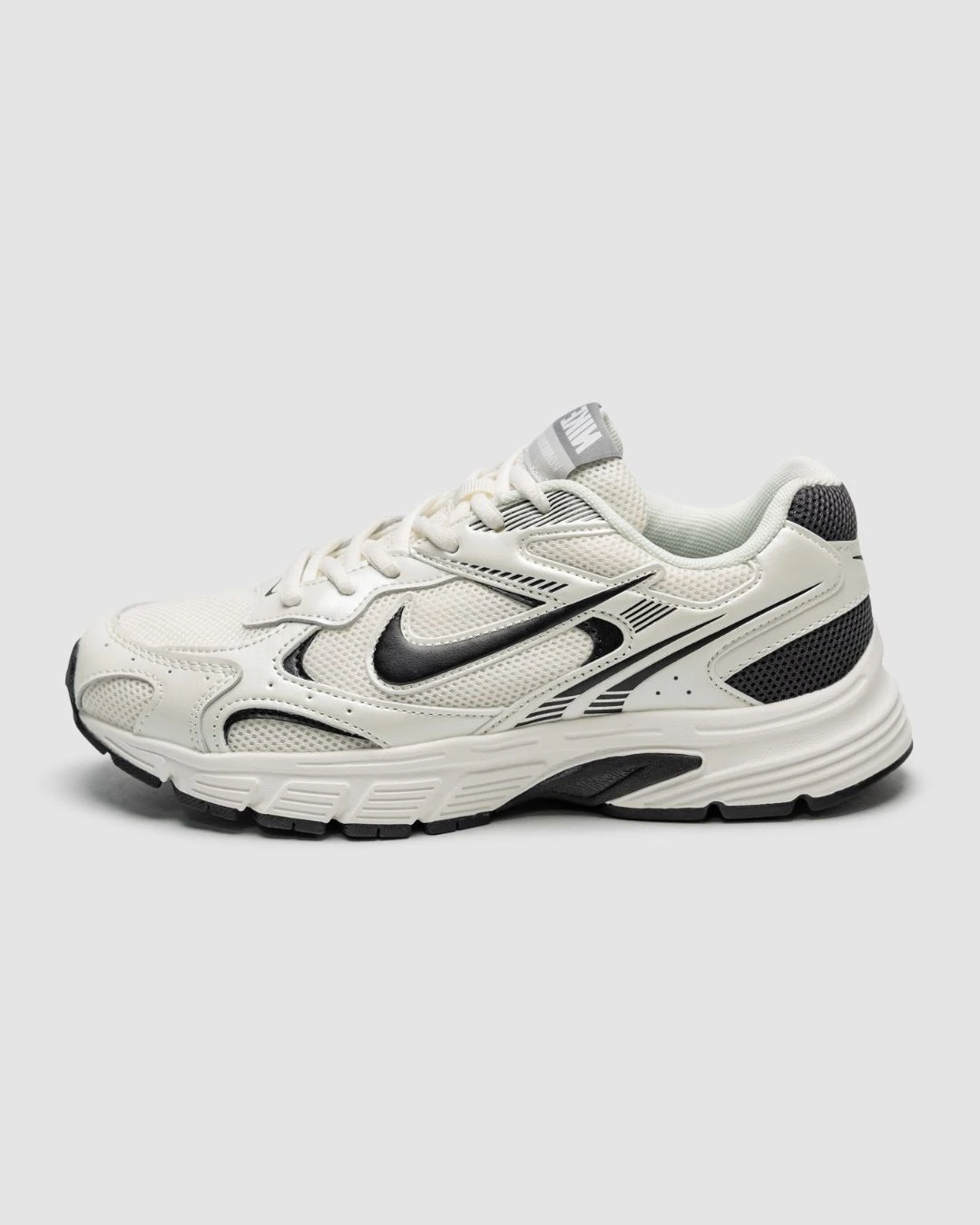nike-zoom-v20-white-black-57686061305461 Nike Zoom V20 White Black - Зображення 1
