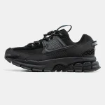 Nike Zoom Vomero Roam Summit Black