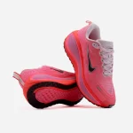 Nike ZoomX Vomero 18 Hyper Pink Bright Crimson - Зображення 2