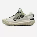 Nike ACG Mountain Fly 2 Low Beige Black