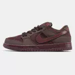 Nike SB Dunk Low City of Love Burgundy Crush