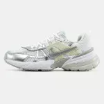 Nike V2K Runtekk Summit White Metallic Silver